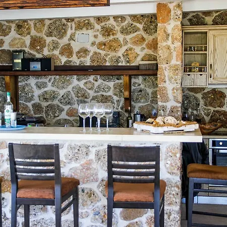 Caldera Luxury Estate Villa *