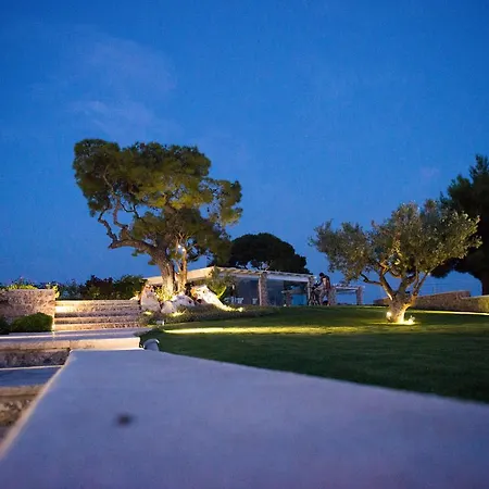 Caldera Luxury Estate Rozaíika